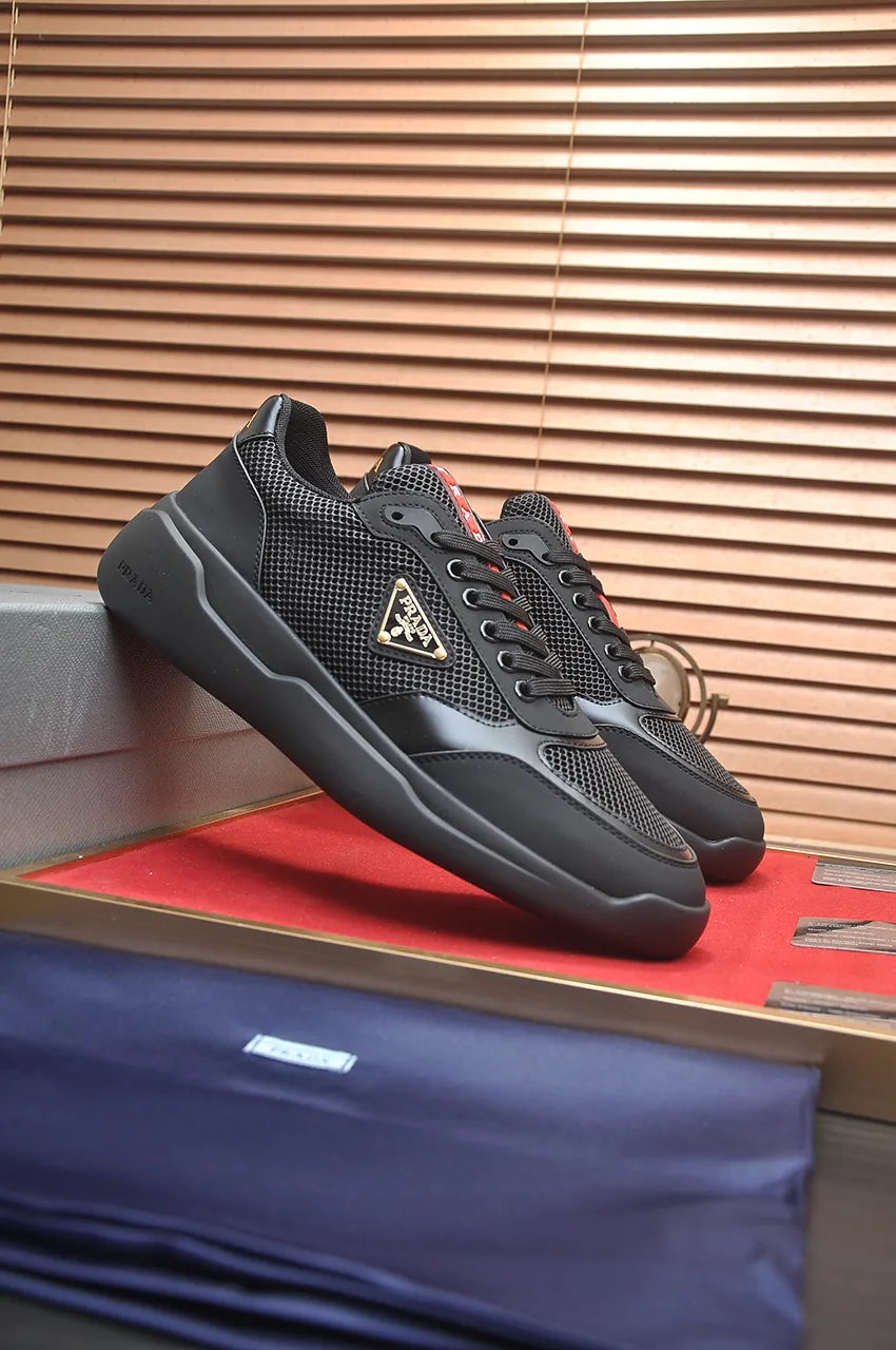 Men's shoes 💰620💶 [PRADA] Top original, new season, high quality original goods, top high mercerized cowhide combined with original breathable fabric + imported glue, imported stretch fabric inside with original cowhide feet, original thick outsole! Quality guaranteed! Code 38-45 (45 customized)